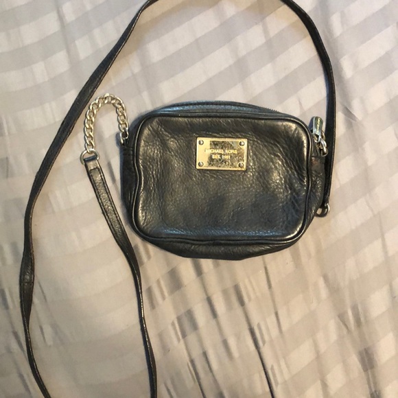 Black Micheal Kors crossbody Est. 1981 - Picture 1 of 3